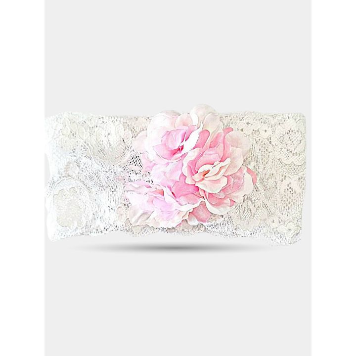 Fascia Aletta in pizzo bianco con mazzetto di fiori rosa, vista frontale