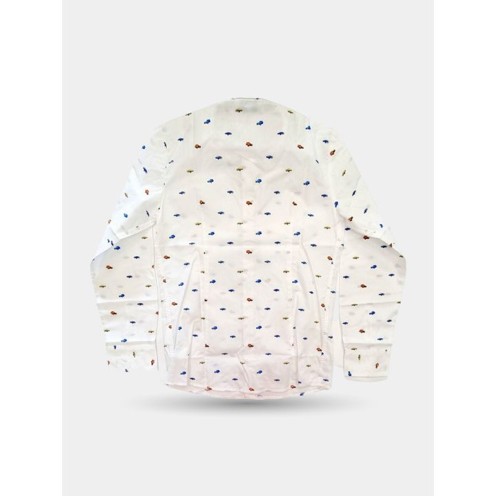 Retro della camicia bianca con stampa all-over di macchinine