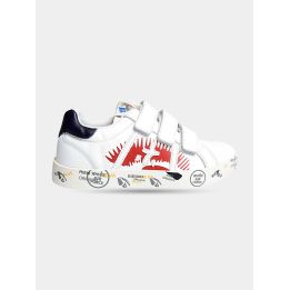 Sneakers Premiata bianche a strappo con grafica rossa, vista laterale