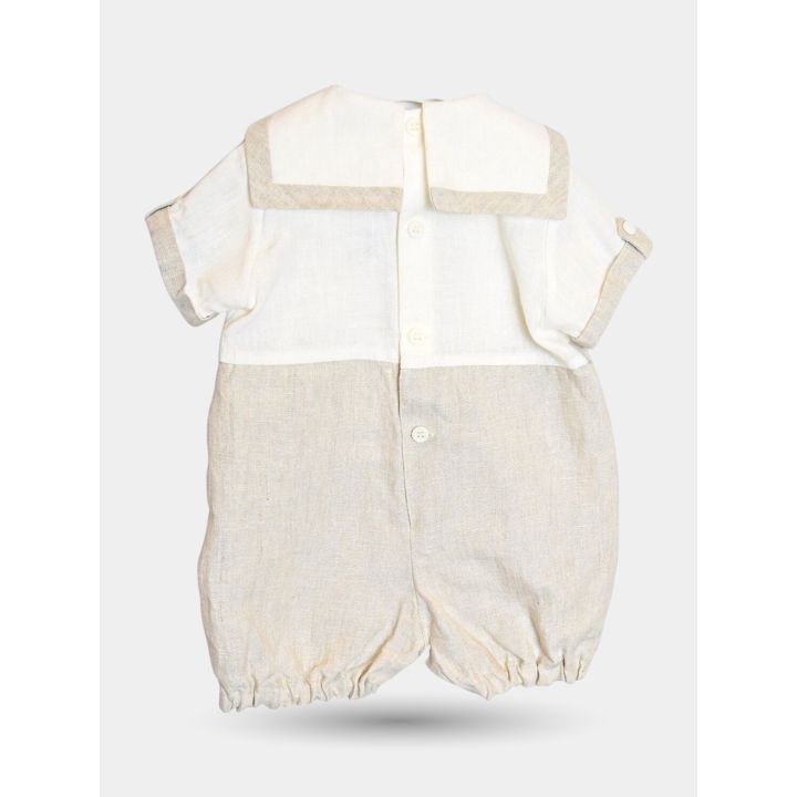 Retro del pagliaccetto bianco e beige con collo alla marinara squadrato
