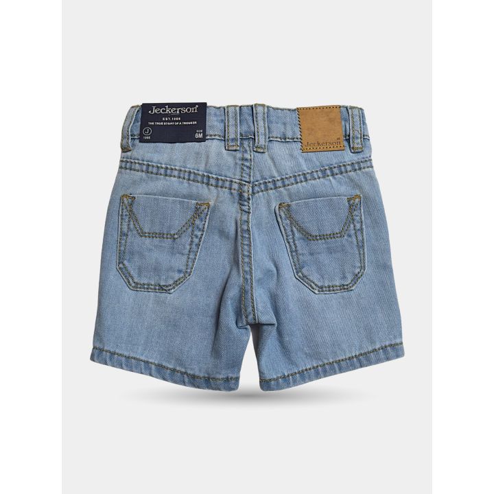 Retro dei bermuda jeans Jeckerson con etichetta color cuoio in vita