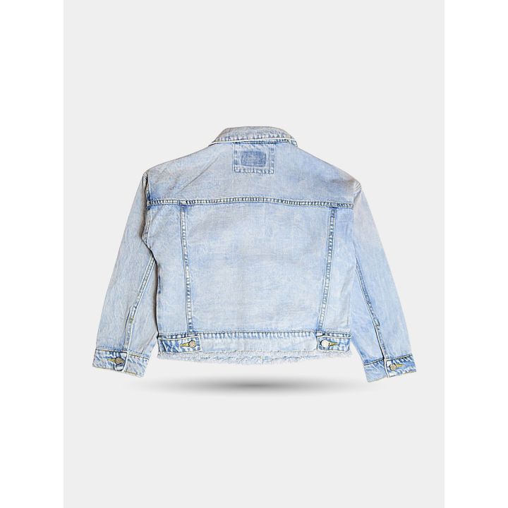 Retro della giacca di jeans blu chiaro dal taglio corto
