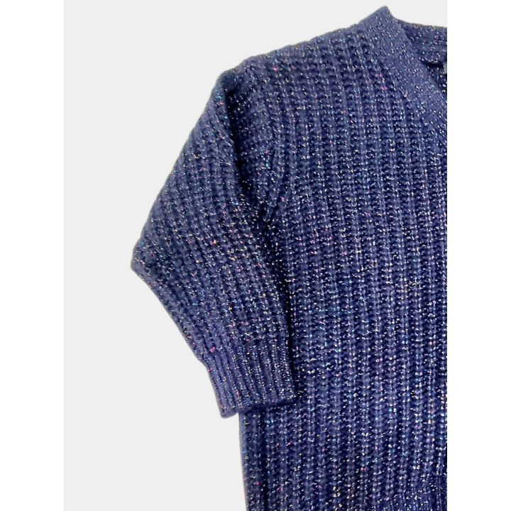 Manica del cardigan blu a coste con fili metallizzati colorati