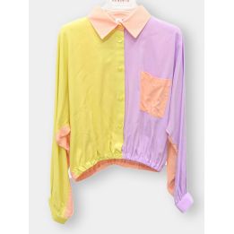 Camicia Kontatto a blocchi giallo, lilla e rosa pesca con taschino, vista frontale