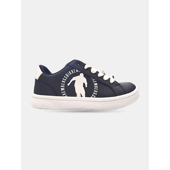 Sneaker Bikkembergs blu con calciatore bianco sul fianco, vista laterale