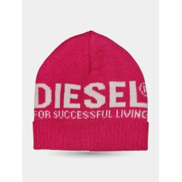 Berretto Diesel fucsia da neonata vista frontale con maxi logo bianco