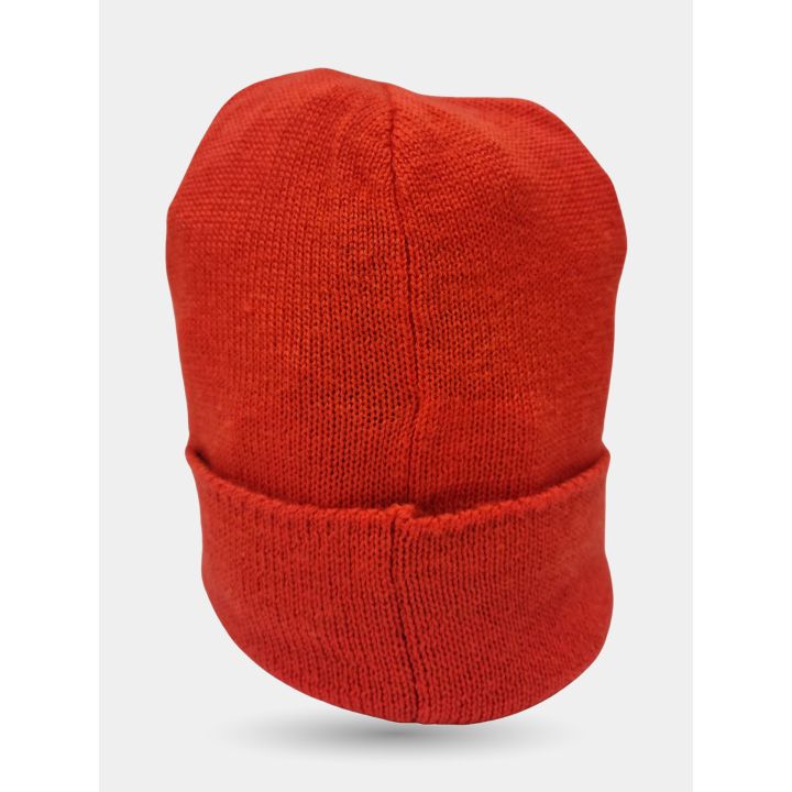 Retro del cappello arancione visto dall'alto, con la cucitura centrale
