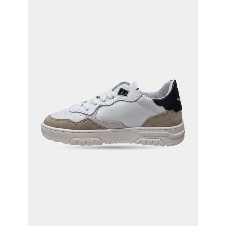 Sneakers avorio John Richmond dal lato interno, con la suola alta