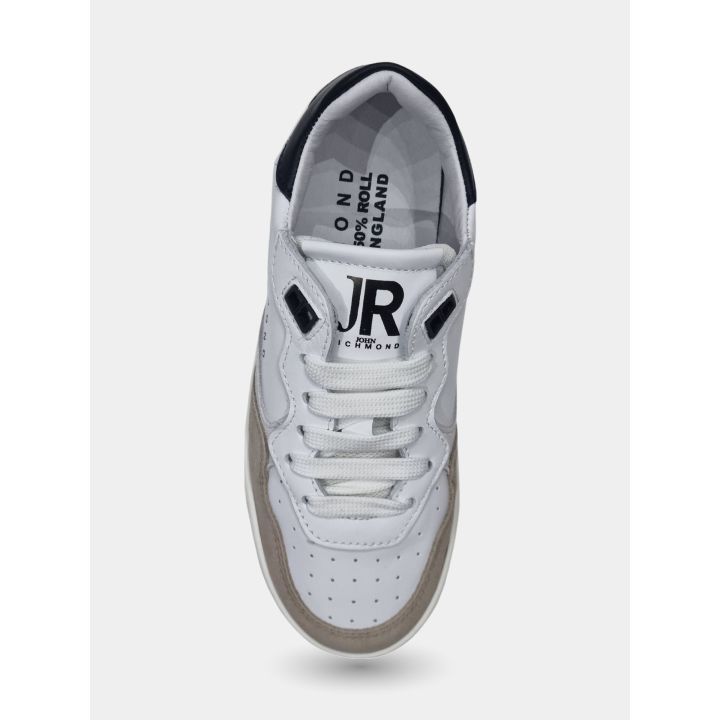 Sneakers avorio John Richmond viste dall'alto con il logo JR sulla linguetta