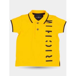 Polo John Richmond gialla con scritta verticale nera, vista frontale