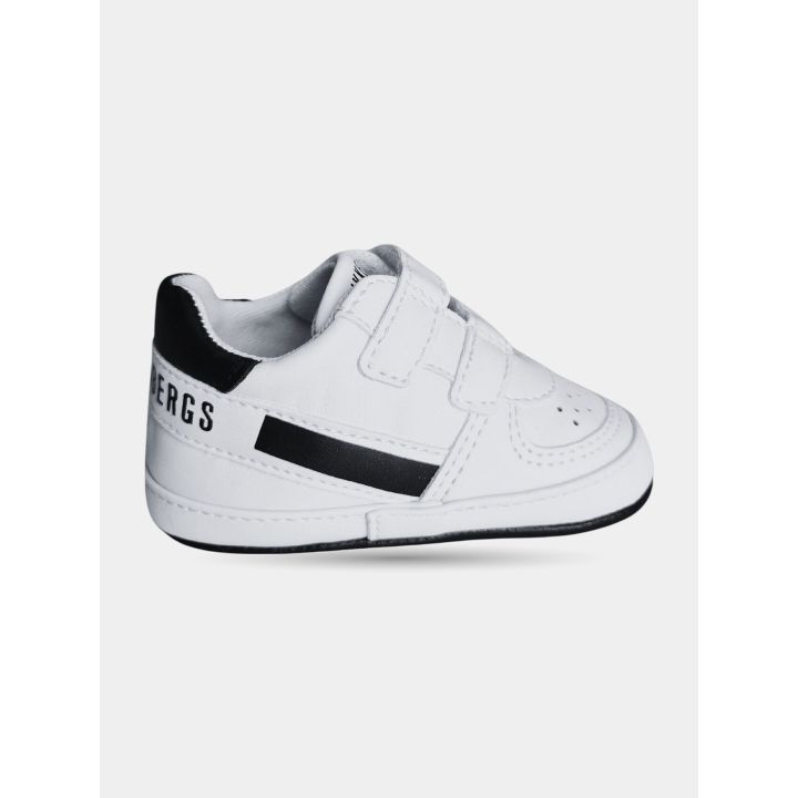 Sneaker Bikkembergs da neonato bianca con strappi, vista laterale
