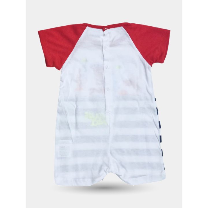 Retro bianco a righe del pagliaccetto con maniche rosse e bottoncini