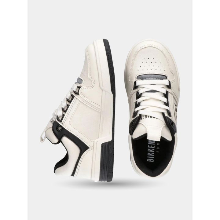 Sneaker Bikkembergs bianca di lato e dall'alto con lacci bianchi