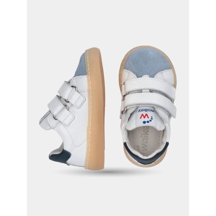 Sneakers Walkey bianche di profilo e dall'alto con i due strappi