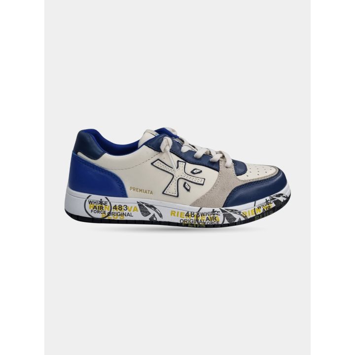 Sneakers Premiata bianche e blu con lacci, vista laterale