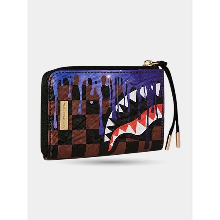 Portafoglio Sprayground visto di tre quarti con laccetto nero