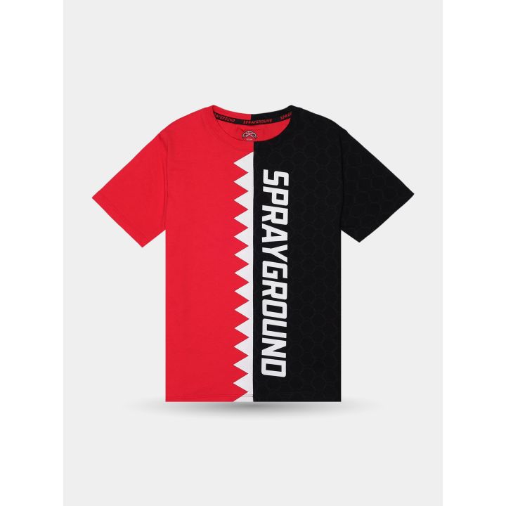 T-shirt Sprayground Next Level rossa e nera vista frontale con denti di squalo