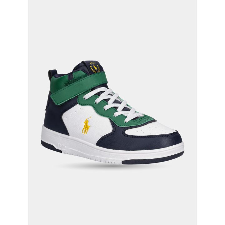Sneakers alte Polo Ralph Lauren viste di tre quarti con lo strappo alla caviglia