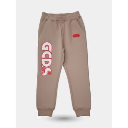 Pantalone tuta GCDS fango vista frontale con maxi logo Crew sulla gamba