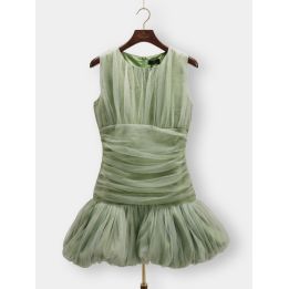Abito FUN&FUN in tulle verde menta sulla gruccia, vista frontale