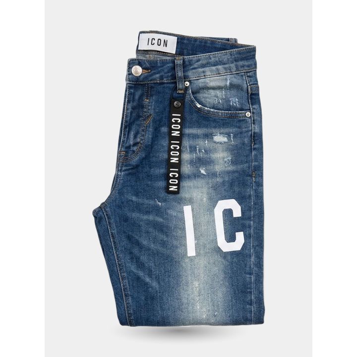 Jeans ICON piegato con nastro logato al passante e lettere IC
