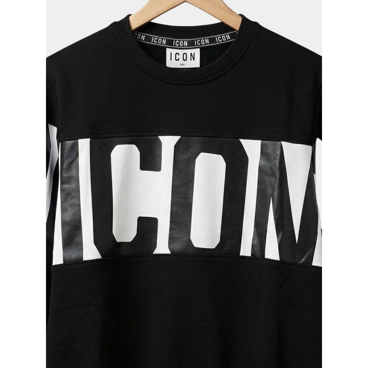 Dettaglio della fascia con maxi logo ICON bianco e nero e del collo