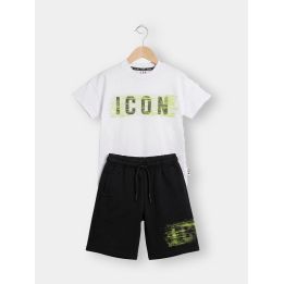 Completo ICON da ragazzo con t-shirt bianca e short neri vista frontale
