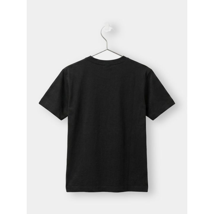 Retro liscio della t-shirt Patriot nera su gruccia