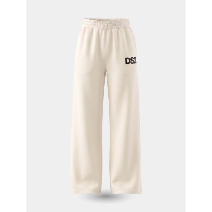 Pantalone DS2 avorio vista frontale a gamba larga con logo nero