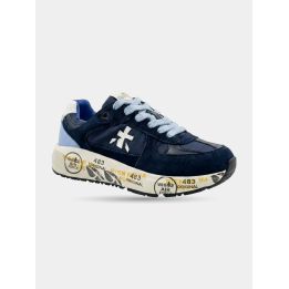 Sneakers Premiata blu con lacci azzurri, vista di tre quarti