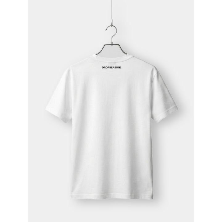Retro della t-shirt DS2 bianca con scritta Dropseason2