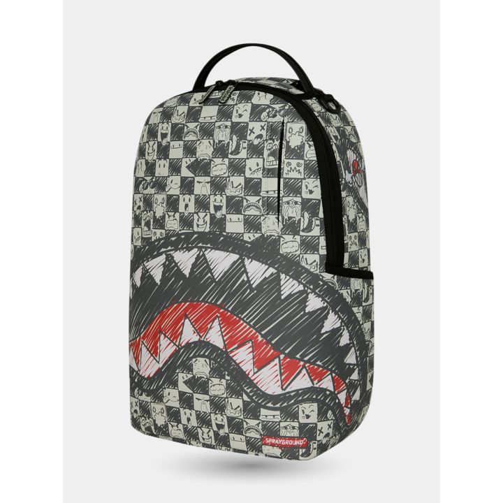 Zaino Sprayground a scacchi grigi visto di tre quarti dall'altro lato
