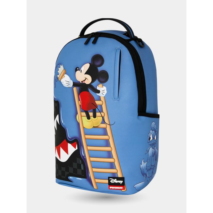 Zaino Sprayground Topolino di tre quarti con Paperino disegnato sul fianco