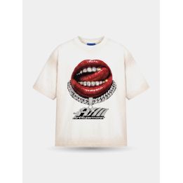 T-shirt Art Supermoney bianca vista frontale con bocca rossa e grillz