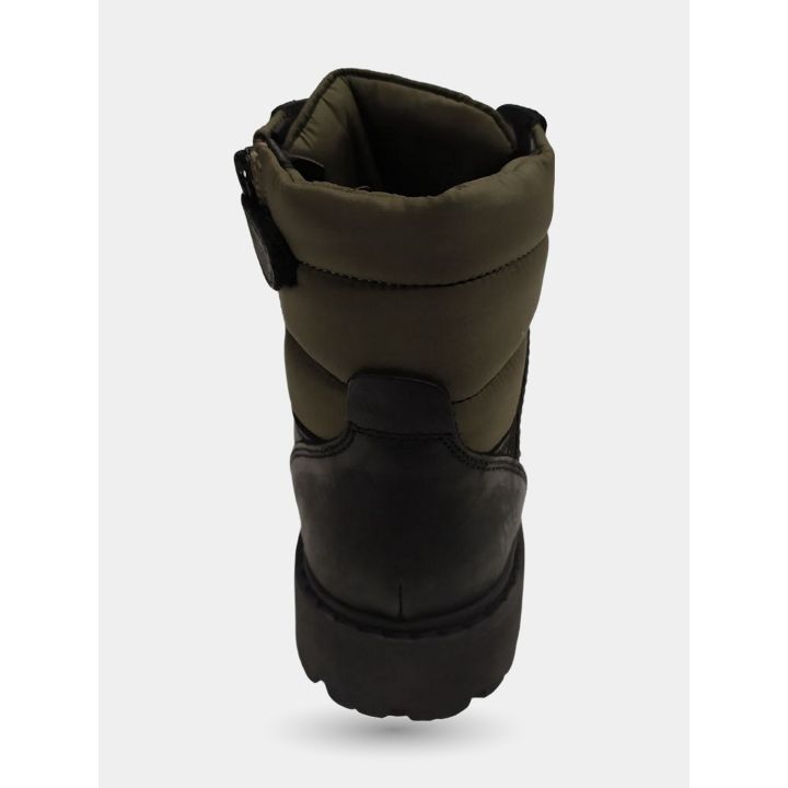 Retro dello stivaletto Bikkembergs con collo verde militare