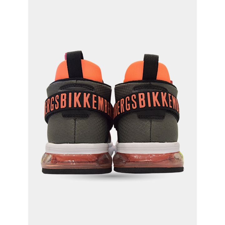 Talloni delle sneakers Bikkembergs con scritta arancione e linguetta
