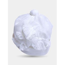 Cappello Aletta bianco da neonata con fiocco di pizzo e brillantini