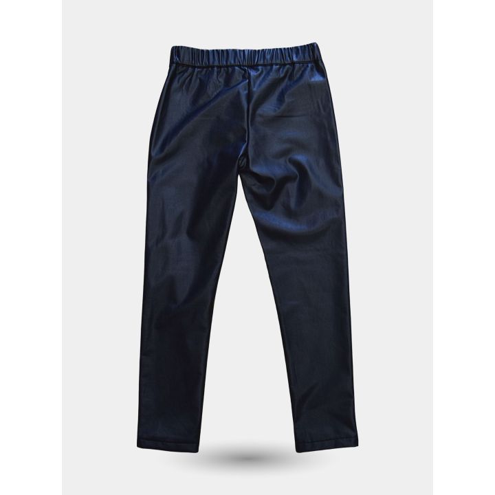 Retro dei pantaloni neri effetto pelle con vita elastica