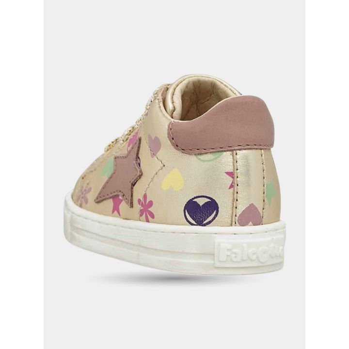 Retro delle sneakers oro con talloncino rosa e cuori colorati