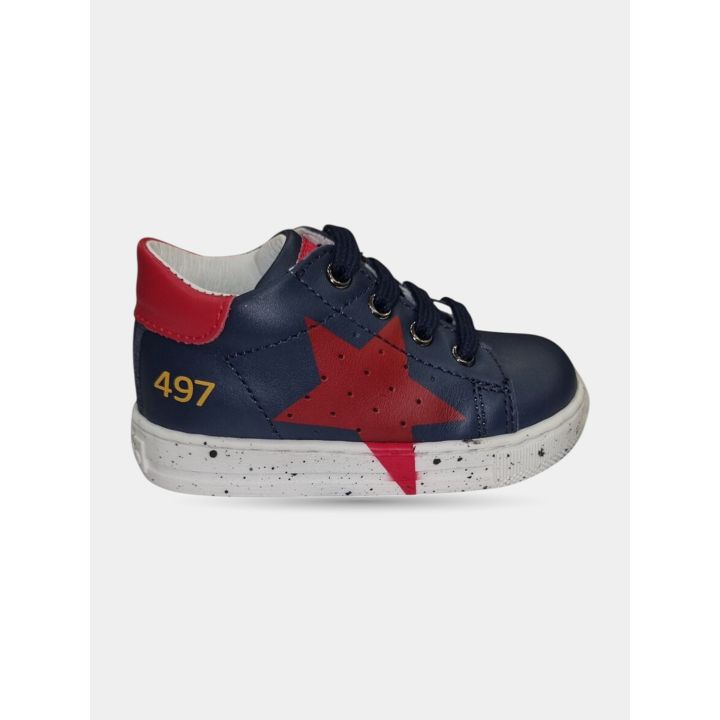 Sneakers Falcotto blu con stella rossa, vista dal lato esterno